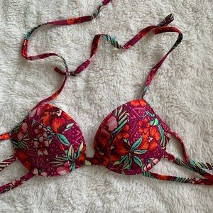 Hollister bathing suit top